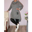 Mintás,kámzsás,kapucnis, hátulja hosszabb tunika!   L-XL