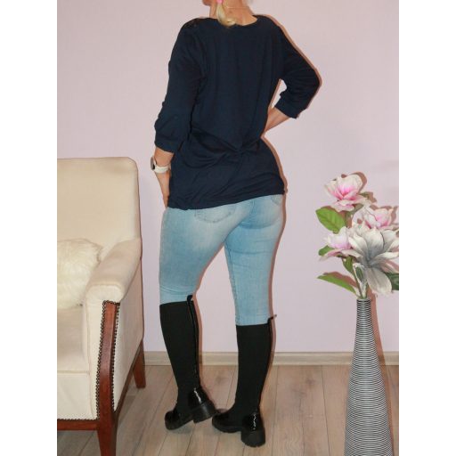 Csipke betétes,gumis aljú felső !  L-XL