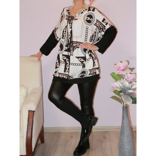 Mintás,húzott nyakú,zsebes felső! XXL-3XL