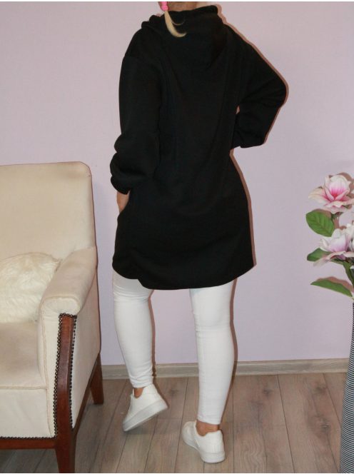Macis,kapucnis,puhaanyagú tunika! fekete L-XL