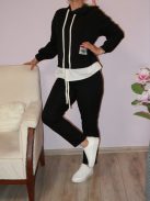 Kapucnis,zsebes,puhaanyagú szabadidőruha !   L-XL