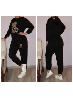 Macis,kapucnis,zsebes,puhaanyagú szabadidőruha !   L-XL