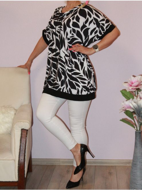 Mintás,húzott nyakú,zsebes felső! fekete-fekete XXL-3XL