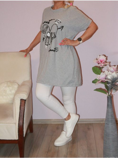 Strasszos lepkés tornacipős,alja kötős,zsebes tunika! szürke  XL-XXL