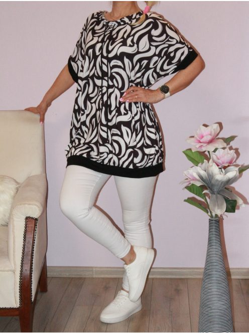 Mintás,húzott nyakú,zsebes tunika!  fekete-fehér XXL-3XL