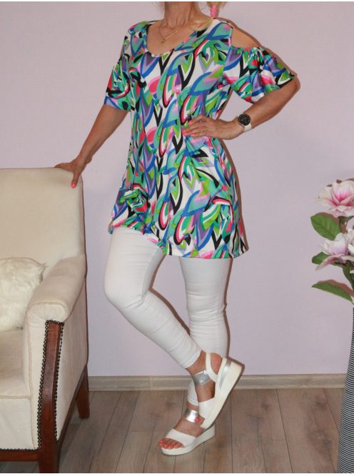 Absztrakt mintás, válla nyitott,harangujjú  tunika !  L-XXL