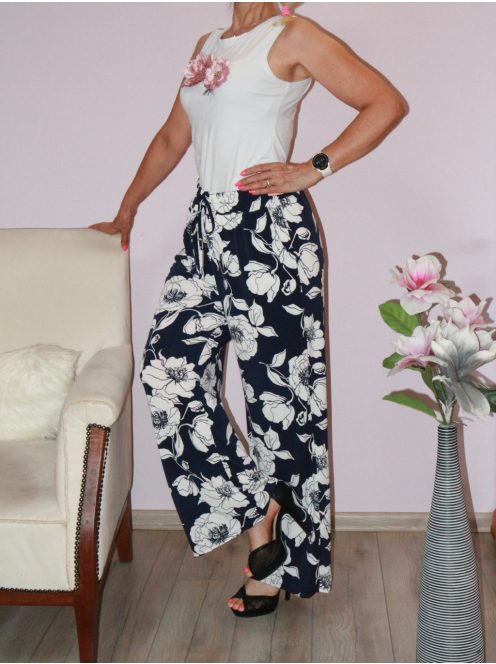 Virág mintás,derékban kötős,egyenesszárú,zsebes nadrág!   L-XXL