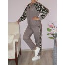 Zebra mintás,kapucnis,zsebes szabadidőruha !  M-XL