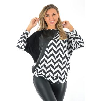 Mintás,passzés aljú,bőrbetétes,denevérujjas felső! fekete-fehér L-XL   Mintás,passzés aljú,bőrbetétes,denevérujjas felső! fekete-fehér L-XL