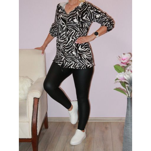 Zebra mintás,plüss anyagú,kapucnis,cipzáras,zsebes kardigán! L-XL