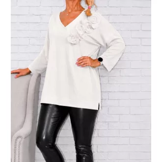   3D virágos,V nyakú,passzés aljú,prémium felső ! fehér XXL-3XL
