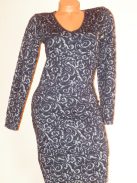 Szupercsinos,mintás V nyakú elegáns RUCY FASHION ruha! S