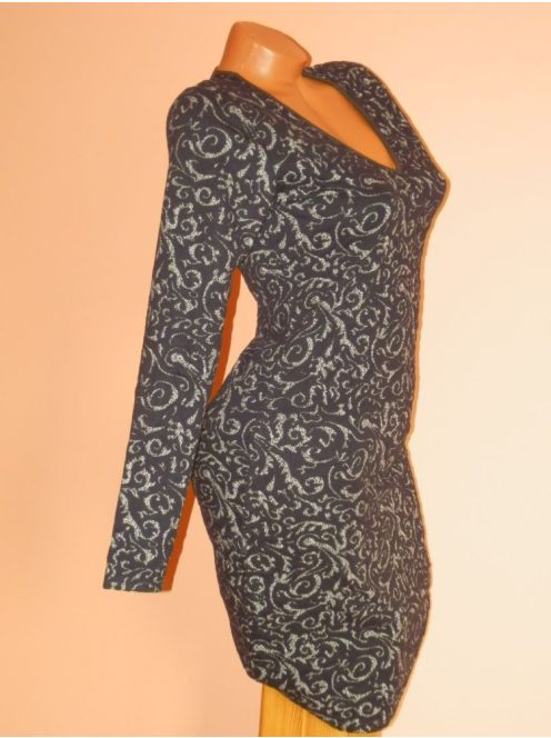 Szupercsinos,mintás V nyakú elegáns RUCY FASHION ruha! S
