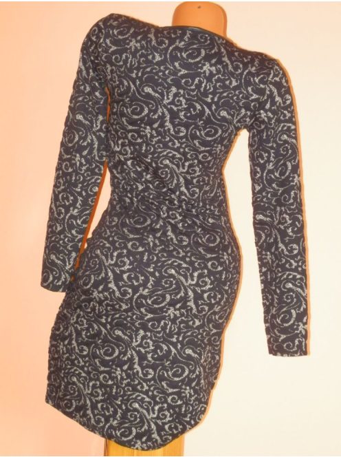 Szupercsinos,mintás V nyakú elegáns RUCY FASHION ruha! S
