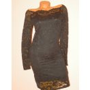 Szupercsinos,vállra húzható csipkeruha! Több szín! S-M