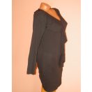 Szupercsinos,zsabós V nyakú ruha! Több szín! M-XL