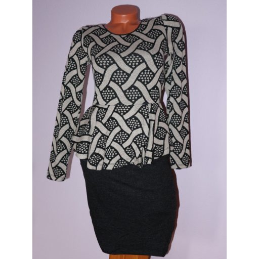 Szupercsinos,mintás,peplum ruha! S,M,L,XL