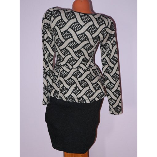 Szupercsinos,mintás,peplum ruha! S,M,L,XL