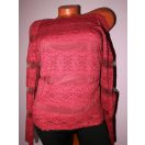 Csinos,csipkés,vállra húzható ,duplaanyagú felső!  S-M