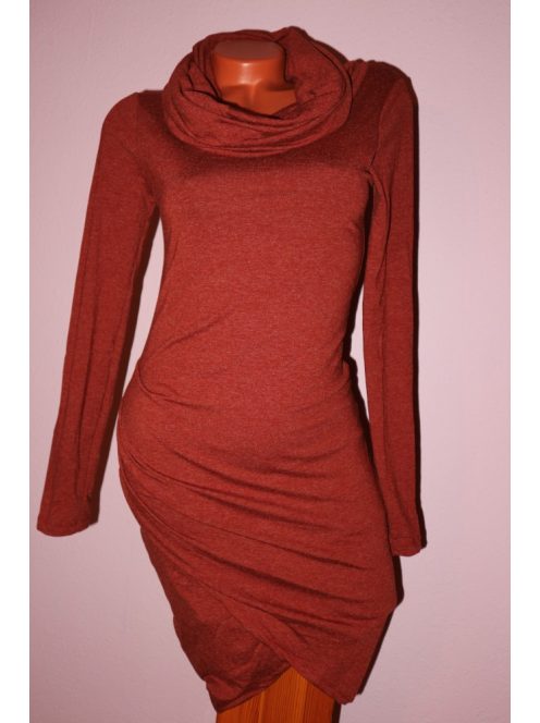 Kámzsás nyakú,alja átlapolt VICTORIA MODA ruha! S-M