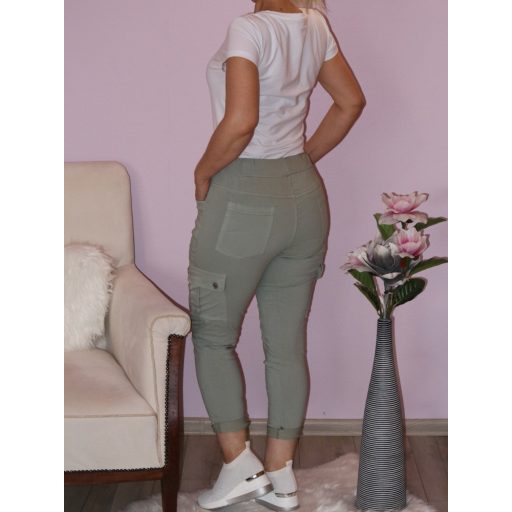 Gyűrt,oldalzsebes,derékban gumis nadrág!  Több szín!  M-XL