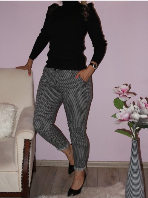 Mintás,öves,zsebes nadrág!  S,L,XL,XXL