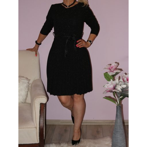 Pliszírozott aljú,csillogos ruha!  S-M