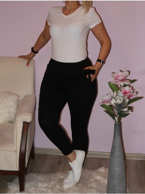 Eleje átlapolt,kötős,zsebes ,vagány nadrág! Több szín!  M-XL