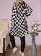 Kockás,mintás,kapucnis,puhaanyagú tunika!  XL-XXL