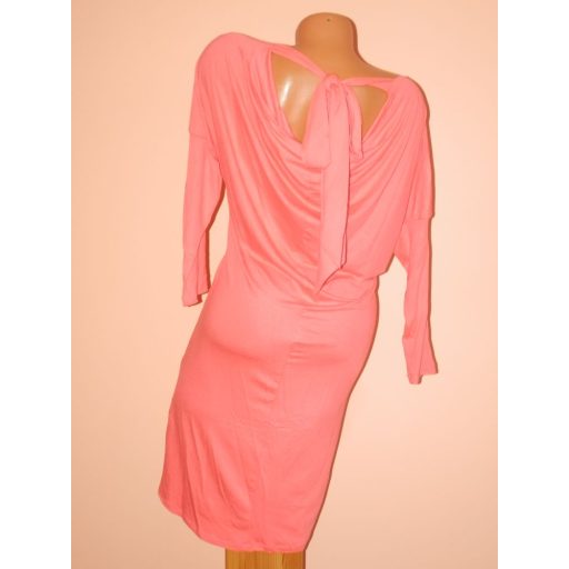 Denevérujjas,kámzsás,laza-lenge tunika/ruha