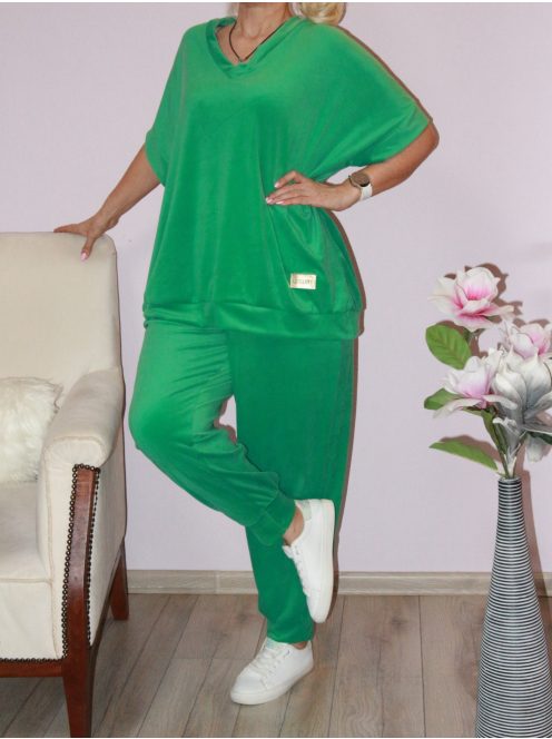 Plüss V nyakú,rövidujjú,zsebes szabadidőruha ! zöld  XXL-3XL